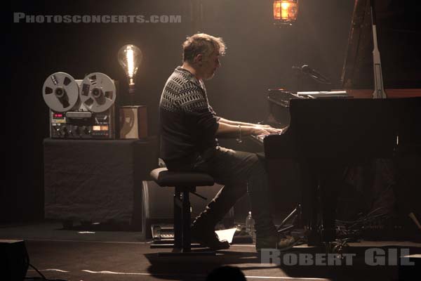 YANN TIERSEN - 2016-10-10 - PARIS - Philharmonie de Paris 1 - 